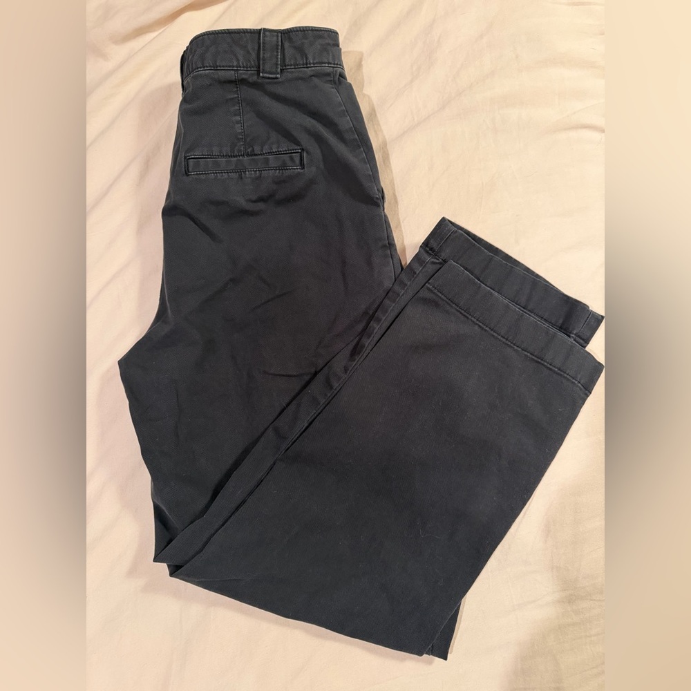 GAP straight up khaki pants wide leg women’s 2 dark blue
